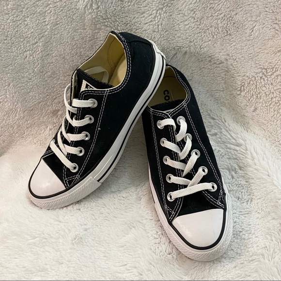 💚💕CONVERSE CHUCK TAYLOR ALL STAR LOW TOP, UNISEX💕💚 - Picture 2 of 10